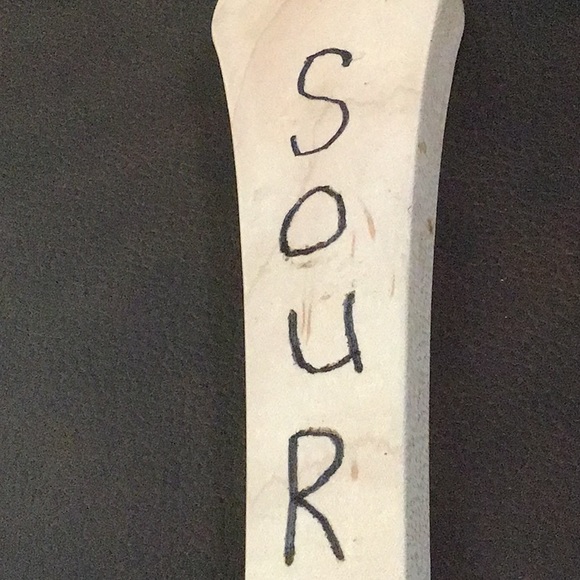 🐎🍻 Sign of the Horse Brewing Beer Taps, Set of Two - Picture 3 of 5